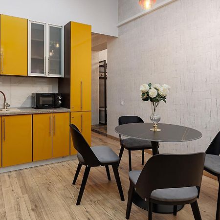 2 - Bedroom Apartments Galicia לבוב מראה חיצוני תמונה