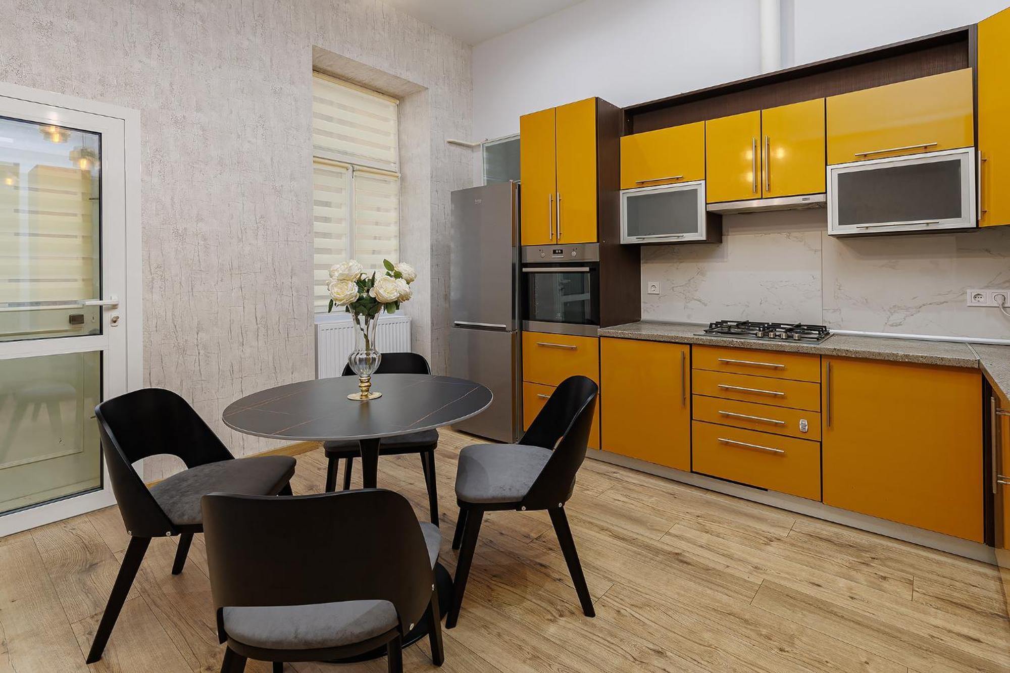 2 - Bedroom Apartments Galicia לבוב מראה חיצוני תמונה